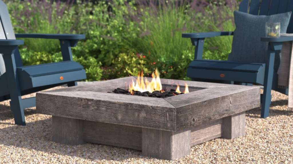 outdoor fire pit